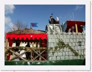 2006-03-05_15-06-24_Carnaval_28,0mm_F5,6_1_1000_eme_DiMAGE A2 * 2560 x 1920 * (2.44MB)